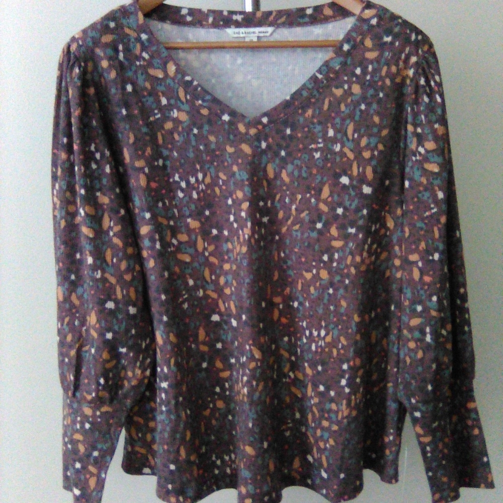 Zac & Rachel Woman Aubergine/Multi V-Neckline Top Size 2X